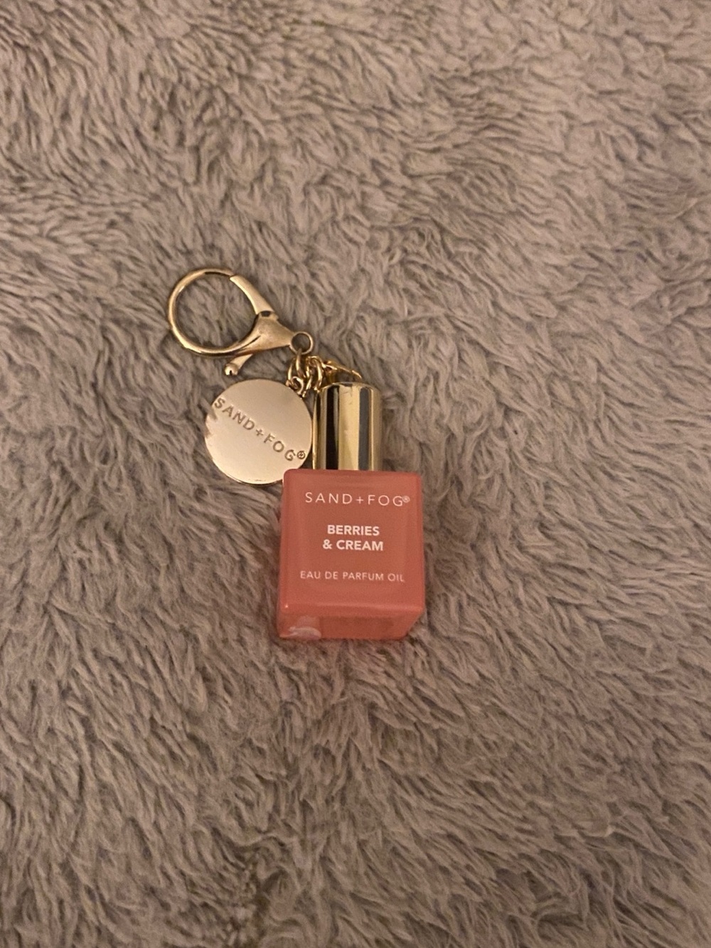 Sand + Fog Berries and Cream key chain perfume body oil